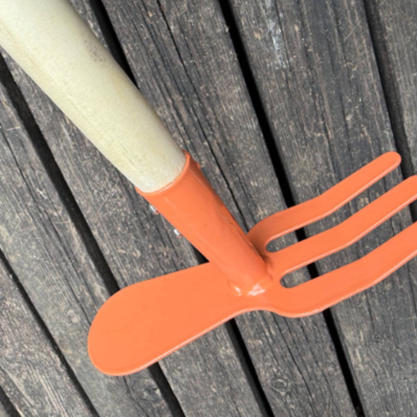 Gardening Tools - 4 ピース子供用砂シャベルセット教育用ロングハンドルシャベルセット子供サイズの園芸ツール安全な研磨エッジ屋外おもちゃ