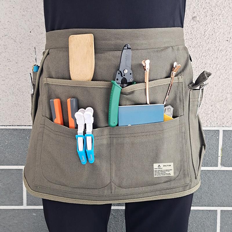 プリントロゴ入りハーフボディエプロン、複数のポケット付き、ヘ - Gardening Tools Logo のレビューと価格